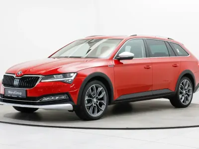Gebraucht Skoda Superb 200 PS (147 kW) 2023 Kombi