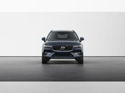 gebraucht Volvo XC60 B4 Benzin Core PRIVAT/GEWERBE TAGESZULASSUNG SOFORT VERFÜGBAR
