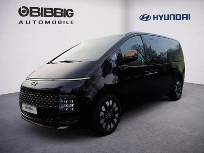 Gebraucht Hyundai Staria Signature 177 PS (130 kW) 2022 Schwarz Van / Kleinbus