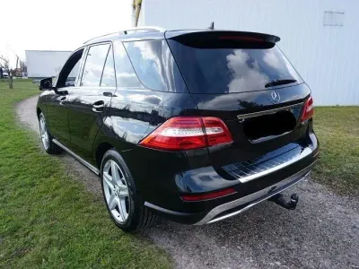 Begagnad Mercedes ML350 258 HK (189 kW) 2014 Svart SUV
