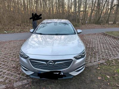 Second-hand Opel Insignia 170 CP (125 kW) 2017 Gri Break
