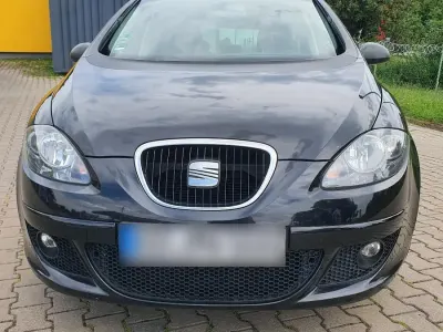 Gebraucht Seat Altea 102 PS (75 kW) 2026 Schwarz Van / Kleinbus
