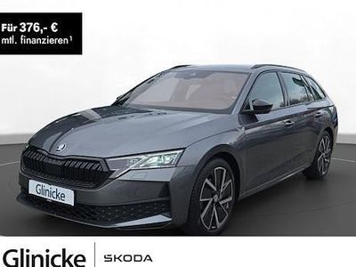 Grau Gebraucht 2024 Skoda Octavia SportLine Kombi | 31.990 € (Fairer Preis)