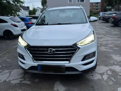 Gebraucht Hyundai Tucson 177 PS (130 kW) 2020 Weiß SUV