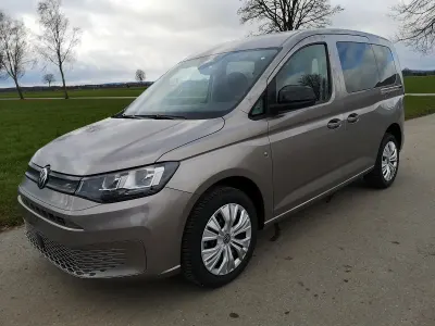 Neu VW Caddy Edition 102 PS (75 kW) 2025 Mojave beige metallic Van / Kleinbus