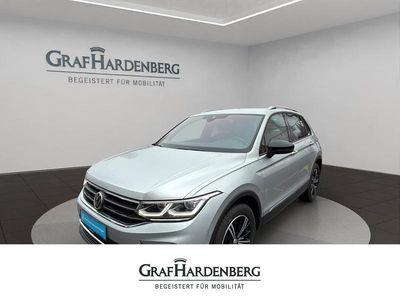 Gebraucht VW Tiguan United 150 PS (110 kW) 2021 Silber SUV
