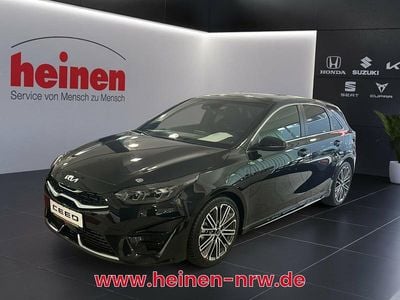 Neu Kia Ceed GT GT-Line 140 PS (102 kW) 2026 Schwarz Limousine