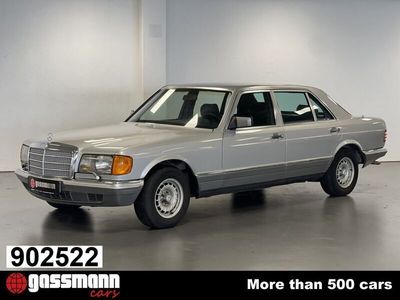 Gebraucht Mercedes 380 204 PS (150 kW) 1982 Silber metallic Limousine
