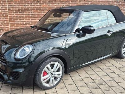 Begagnad Mini John Cooper Works Cabriolet 231 HK (169 kW) 2021 Grön Cab