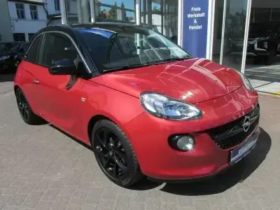 Gebraucht Opel Adam 87 PS (63 kW) 2018 Red hot chili (489c) Kleinwagen