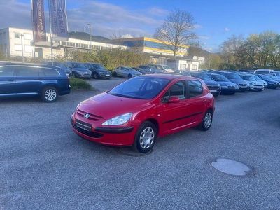 Gebraucht Peugeot 307 Tendance 109 PS (80 kW) 2004 Rot Limousine