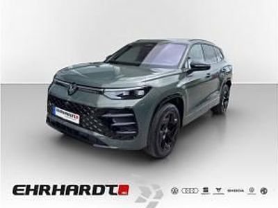 Neu VW Tayron Style 193 PS (141 kW) 2026 Grün (cipressinogrün metallic) SUV