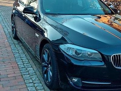 Gebraucht BMW 525 2011 Schwarz Limousine