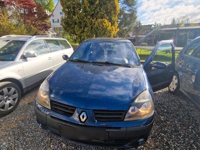 gebraucht Renault Clio II 