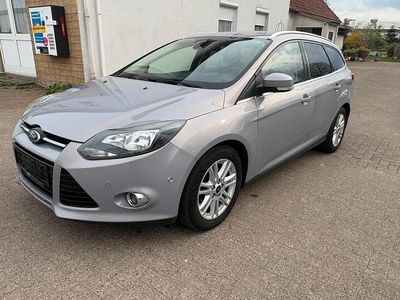Usata Ford Focus Titanium 140 CV (102 kW) 2013 Grigio Station wagon