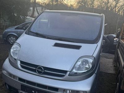Gebraucht Opel Vivaro 132 PS (97 kW) 2006 Grau Van / Kleinbus