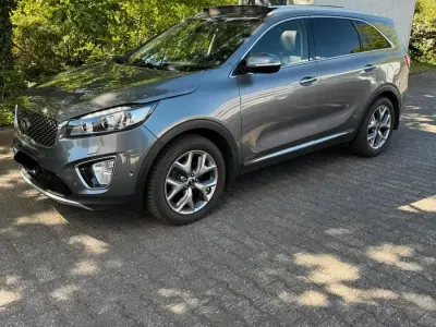 Second-hand Kia Sorento 200 CP (147 kW) 2016 Gri SUV