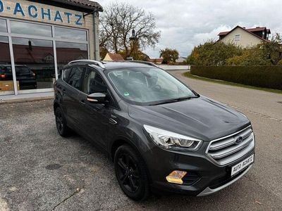 Gebraucht Ford Kuga Cool & Connect 150 PS (110 kW) 2020 Magneticgrau SUV