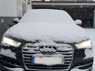 Schwarz Gebraucht 2016 Audi A6 S-Line Kombi | 16.200 €