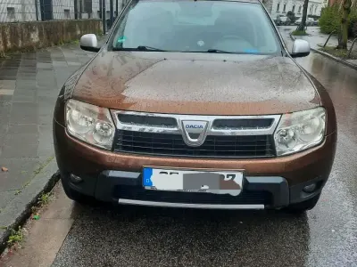 Gebraucht Dacia Duster 107 PS (78 kW) 2011 Braun SUV