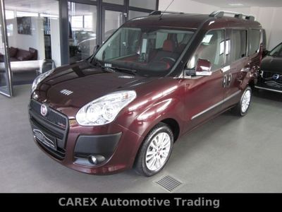 Gebraucht Fiat Doblò Emotion 135 PS (99 kW) 2012 Rot metallic Van / Kleinbus