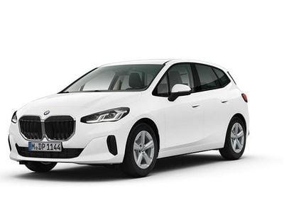 Weiß Gebraucht 2025 BMW 220 Active Tourer Van / Kleinbus | 30.430 € (Guter Preis)