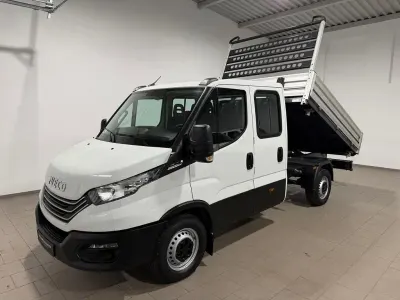 Gebraucht Iveco Daily 160 PS (117 kW) 2023 Weiß Van / Kleinbus