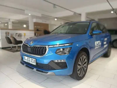 Gebraucht Skoda Kamiq Tour 116 PS (85 kW) 2025 Raceblau metallic, raceblau SUV