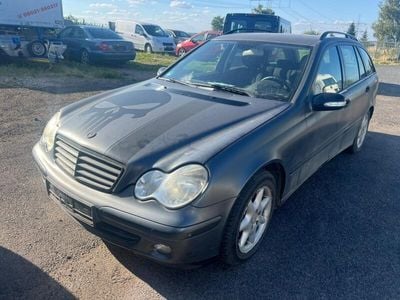 Mercedes C220