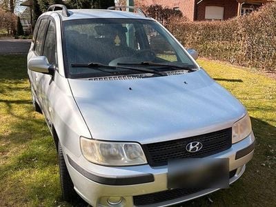 Gebraucht Hyundai Matrix 100 PS (73 kW) 2009 Silber Van / Kleinbus