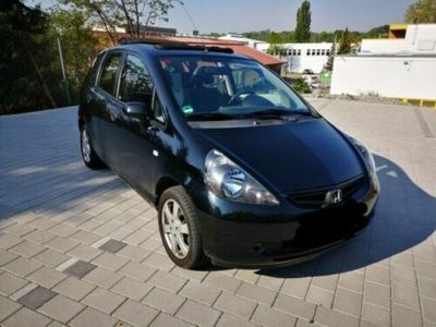 Kaufe Den Honda Jazz Gebraucht Spare Bis Zu 25 Beim Kauf Eines