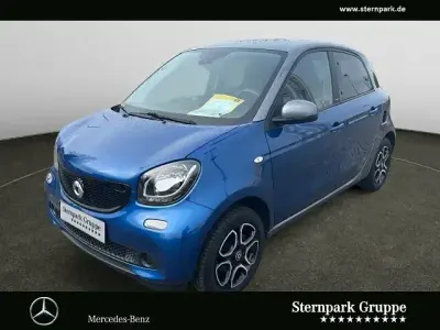 Usata Smart ForFour Passion 90 CV (66 kW) 2019 Blu Utilitaria