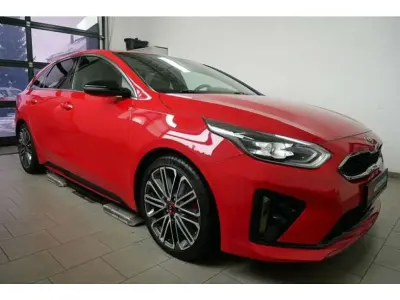 Gebraucht Kia ProCeed GT 204 PS (150 kW) 2020 Track rot metallic (metallic) Kombi