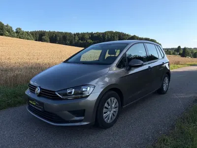 Gebraucht VW Golf Sportsvan Trendline 110 PS (80 kW) 2016 Grau Van / Kleinbus