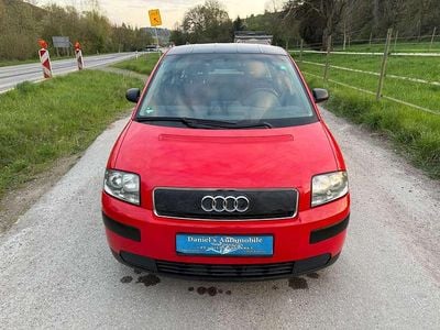 Second-hand Audi A2 75 CP (55 kW) 2003 Roșu Hatchback