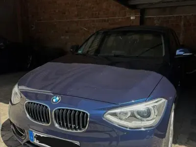 Gebraucht BMW 116 Sport Line 136 PS (100 kW) 2014 Blau Kleinwagen