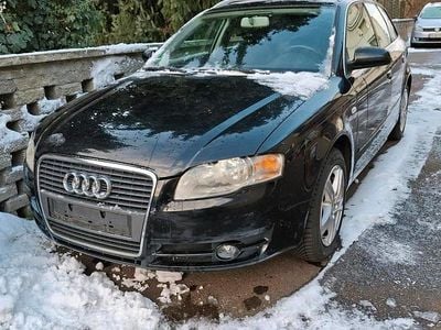Schwarz Gebraucht 2006 Audi A4 Kombi | 2.490 €
