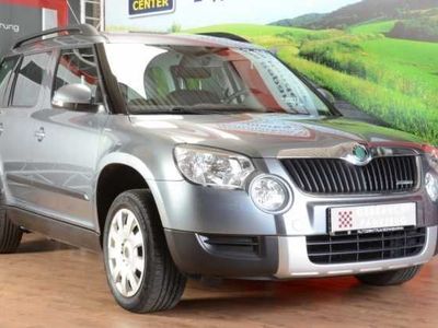 Gebraucht Skoda Yeti GreenLine 105 PS (77 kW) 2012 Grau metallic SUV