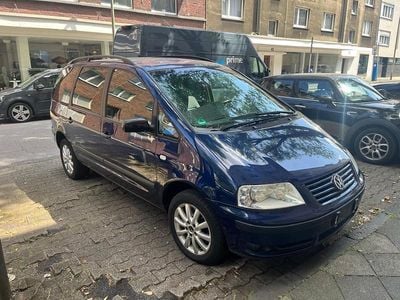 VW Sharan