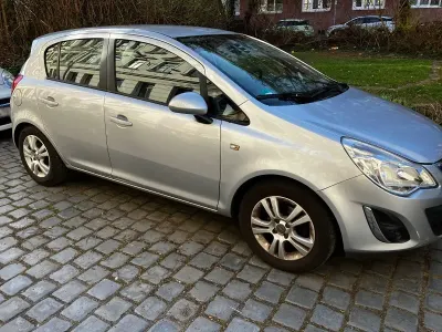 Usata Opel Corsa 87 CV (63 kW) 2012 Argento Utilitaria