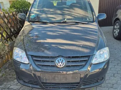 Używany VW Fox 54 KM (39 kW) 2010 Czarny Hatchback