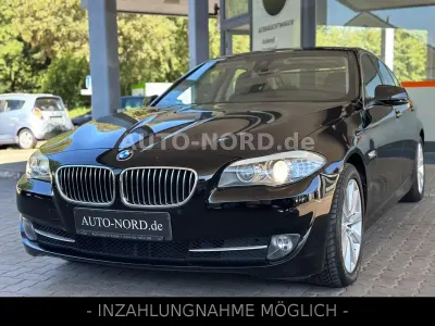 Gebraucht BMW 530 Sport Line 258 PS (189 kW) 2013 Schwarz Limousine