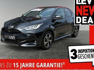 Schwarz Neu 2025 Toyota Yaris Hybrid Limousine | 23.499 € (Guter Preis)