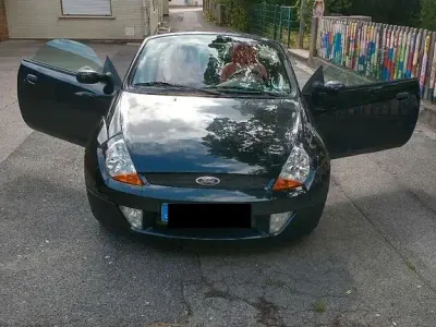 Gebraucht Ford StreetKa 95 PS (69 kW) 2004 Schwarz Cabrio