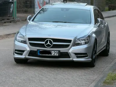 Używany Mercedes CLS350 265 KM (194 kW) 2013 Srebrny Kombi