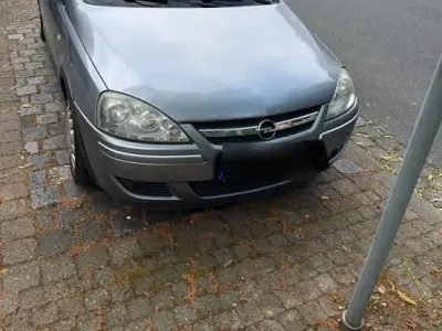 Gebraucht Opel Corsa 80 PS (58 kW) 2006 Andere farben Kleinwagen