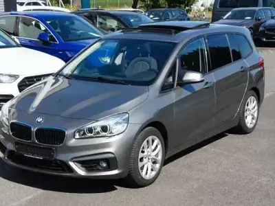 Gebraucht BMW 220 Gran Tourer Advantage 190 PS (139 kW) 2017 Silber Van / Kleinbus