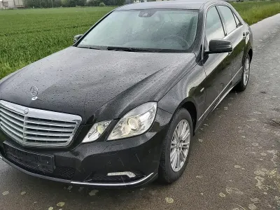 Brugt Mercedes E200