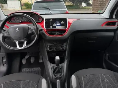 Gebraucht Peugeot 208