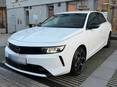Gebraucht Opel Astra 110 PS (80 kW) 2023 Weiß Kleinwagen